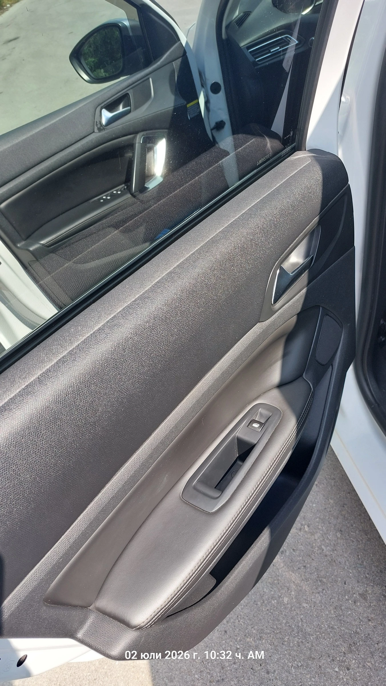 Peugeot 308 SW Allure, снимка 8 - Автомобили и джипове - 55136717