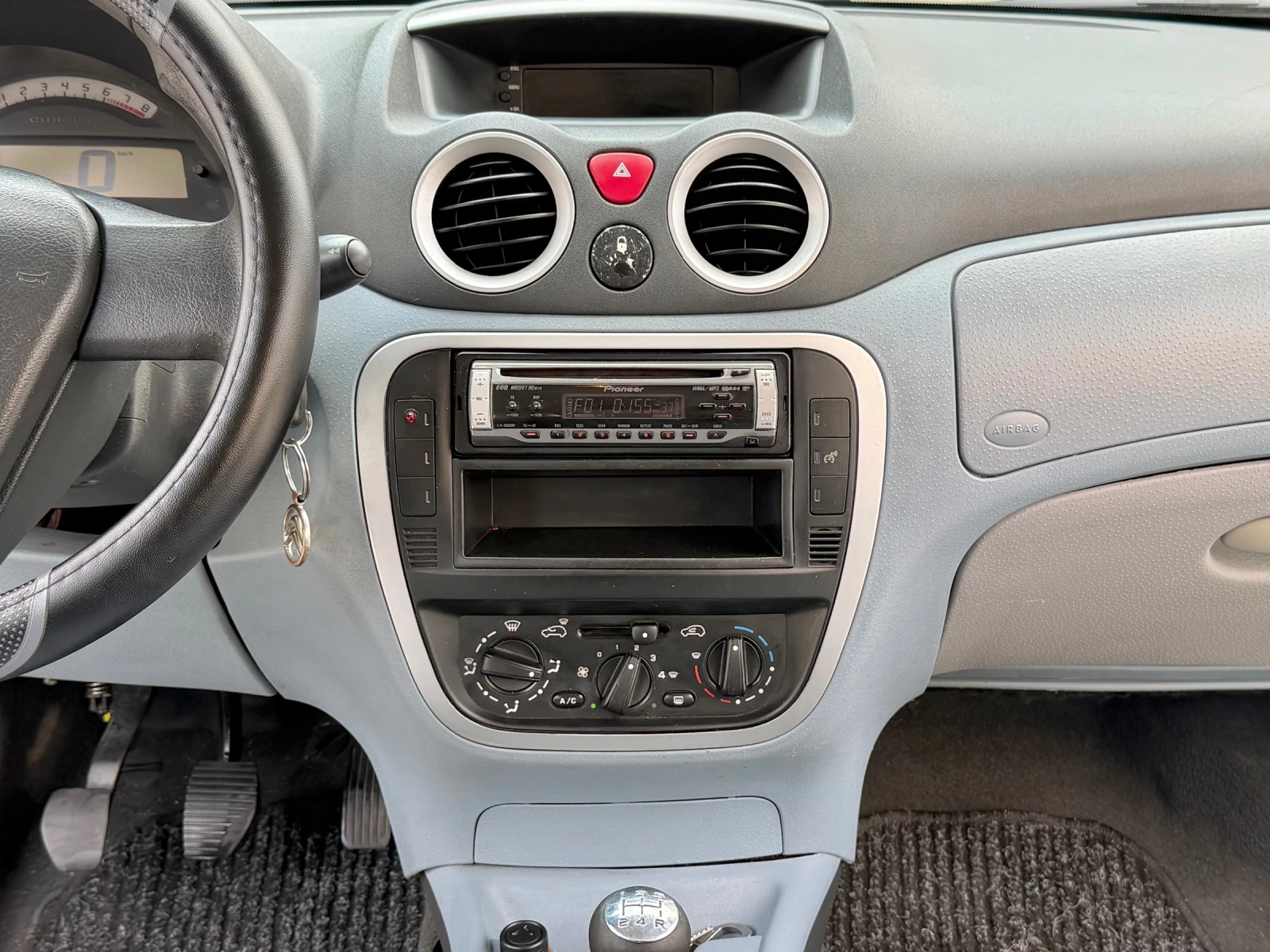 Citroen C3 1.4 75к.с 2008г, снимка 10 - Автомобили и джипове - 55180803