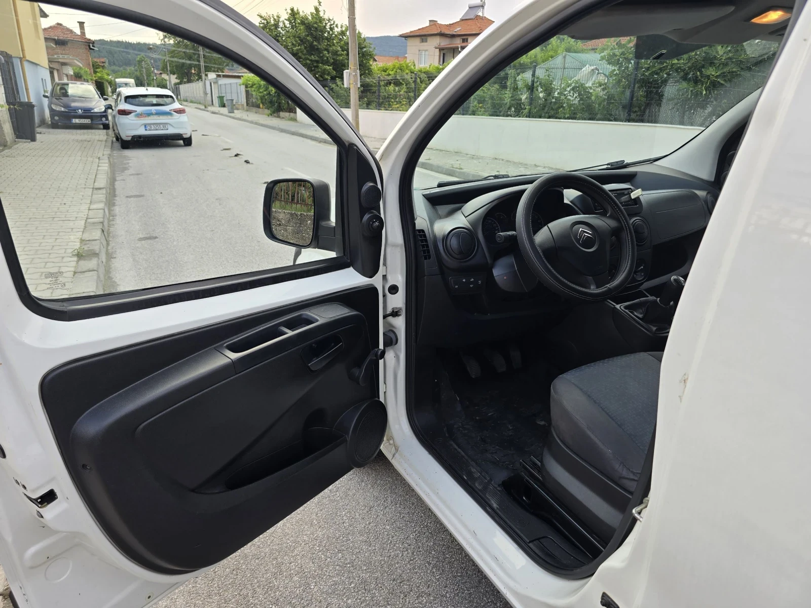 Citroen Nemo, снимка 11 - Автомобили и джипове - 55385603