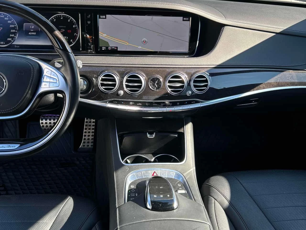 Mercedes-Benz S 550 360/DIS/HEAD UP / BURMESTER /CARFAX , снимка 9 - Автомобили и джипове - 55530055