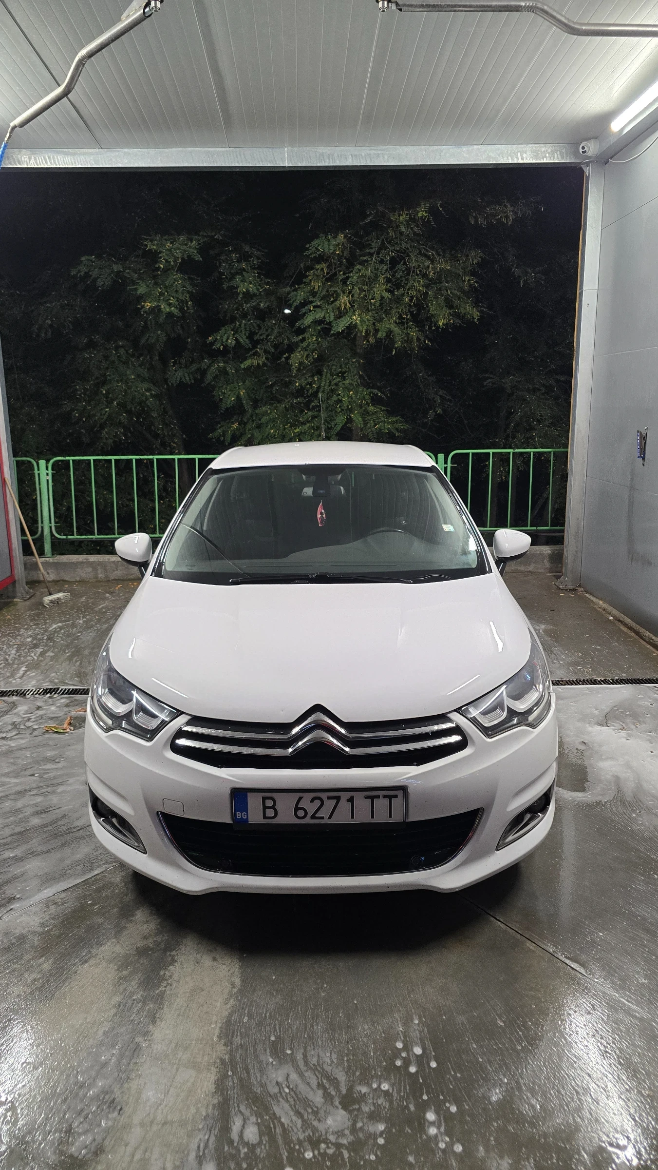 Citroen C4 1.6BlueHDI, снимка 2 - Автомобили и джипове - 55578121