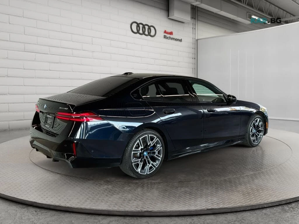 BMW i5 X-DRIVE-40* DISTRONIC* �����* PANORAMA* 360-CAM* H | Mobile.bg � ����������� 5