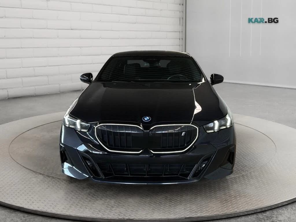 BMW i5 X-DRIVE-40* DISTRONIC* �����* PANORAMA* 360-CAM* H | Mobile.bg � ����������� 2