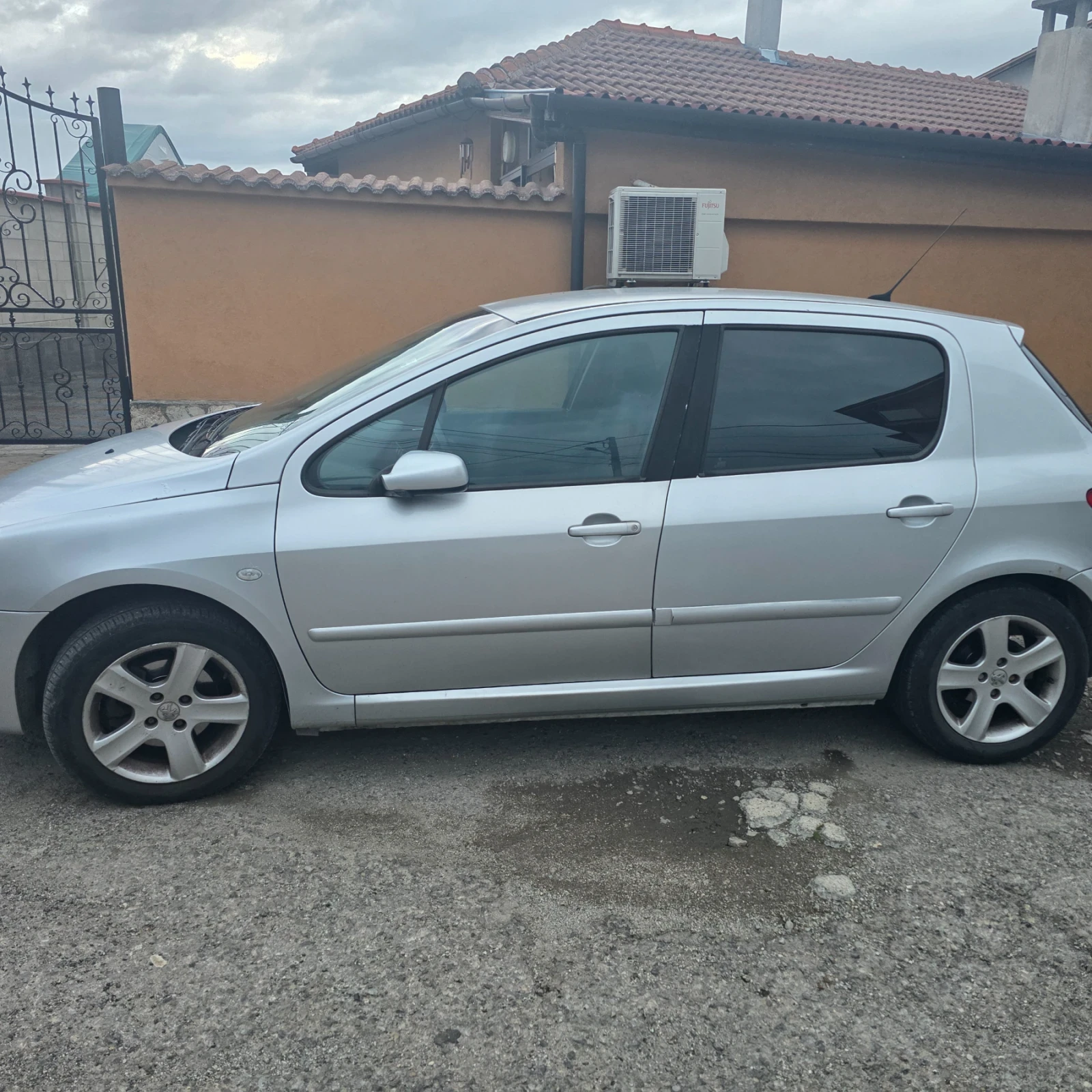 Peugeot 307, снимка 2 - Автомобили и джипове - 56712791