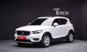 Volvo XC40 * T4 Momentum * ЦЕНА ДО БГ, снимка 1