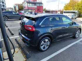 Обява за продажба на Kia Niro 64KW* 100%SOH* EXECUTIVELINE* ТЕРМОПОМПА ~35 800 лв. - изображение 3 | Auto.bg Обява за продажба на Kia Niro 64KW* 100%SOH* EXECUTIVELINE* ТЕРМОПОМПА ~35 800 лв. - изображение 3