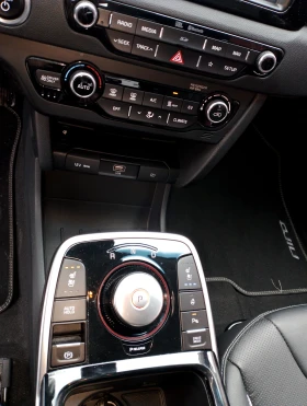 Обява за продажба на Kia Niro 64KW* 100%SOH* EXECUTIVELINE* ТЕРМОПОМПА ~35 800 лв. - изображение 5 | Auto.bg Обява за продажба на Kia Niro 64KW* 100%SOH* EXECUTIVELINE* ТЕРМОПОМПА ~35 800 лв. - изображение 5