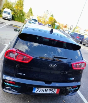 Обява за продажба на Kia Niro 64KW* 100%SOH* EXECUTIVELINE* ТЕРМОПОМПА ~35 800 лв. - изображение 1 | Auto.bg Обява за продажба на Kia Niro 64KW* 100%SOH* EXECUTIVELINE* ТЕРМОПОМПА ~35 800 лв. - изображение 1