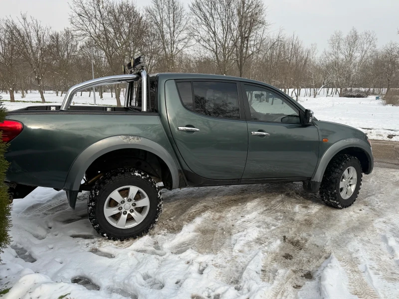 Mitsubishi L200, снимка 4 - Автомобили и джипове - 53363220
