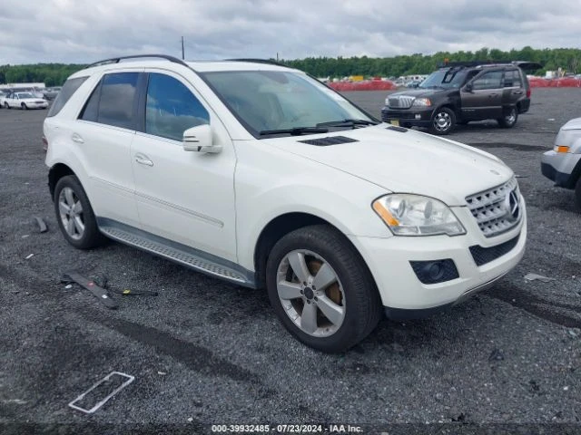 Mercedes-Benz ML 350 4MATIC, снимка 1 - Автомобили и джипове - 47194335