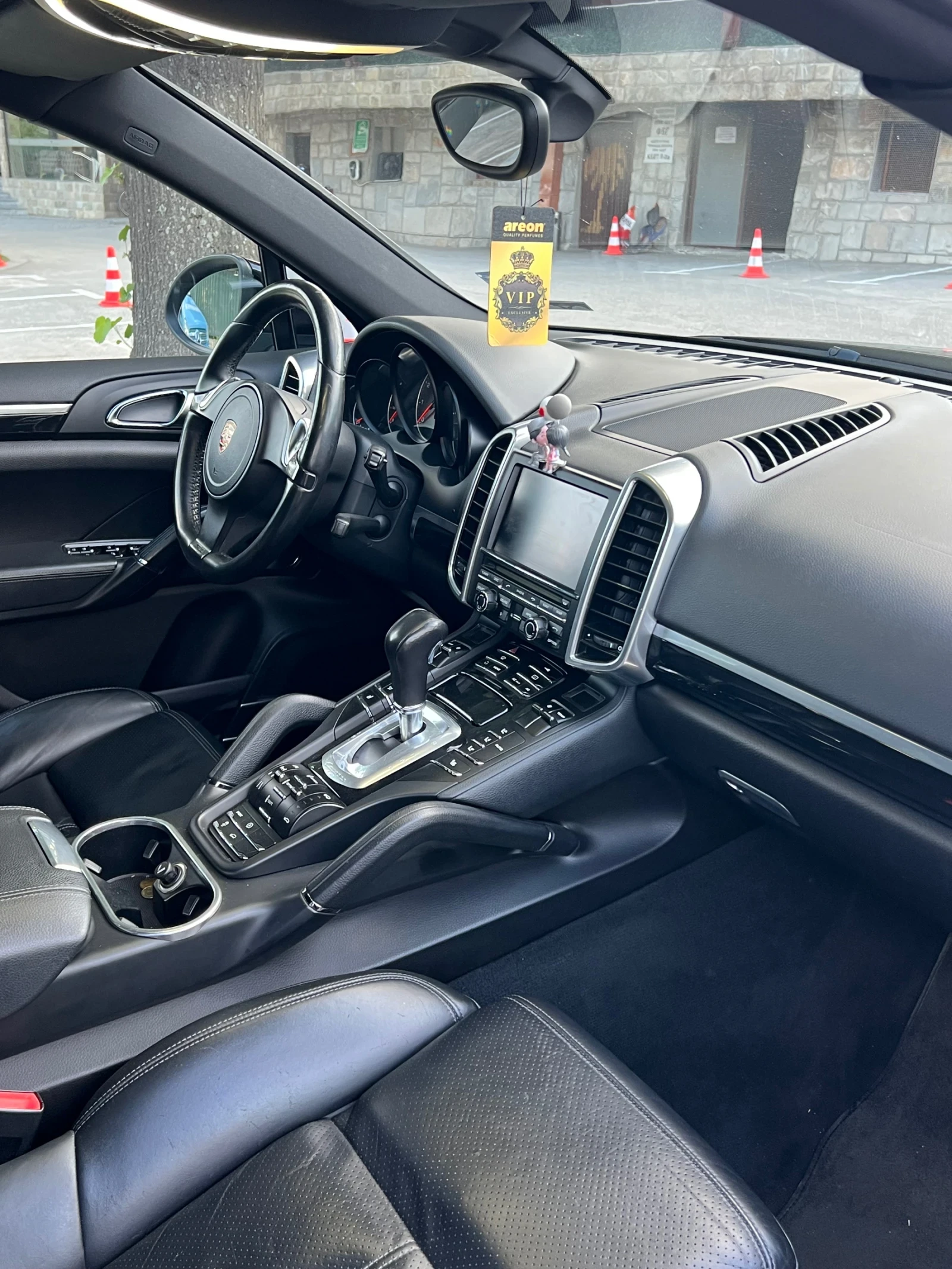 Porsche Cayenne 4, 8 бензин 400кс - изображение 4