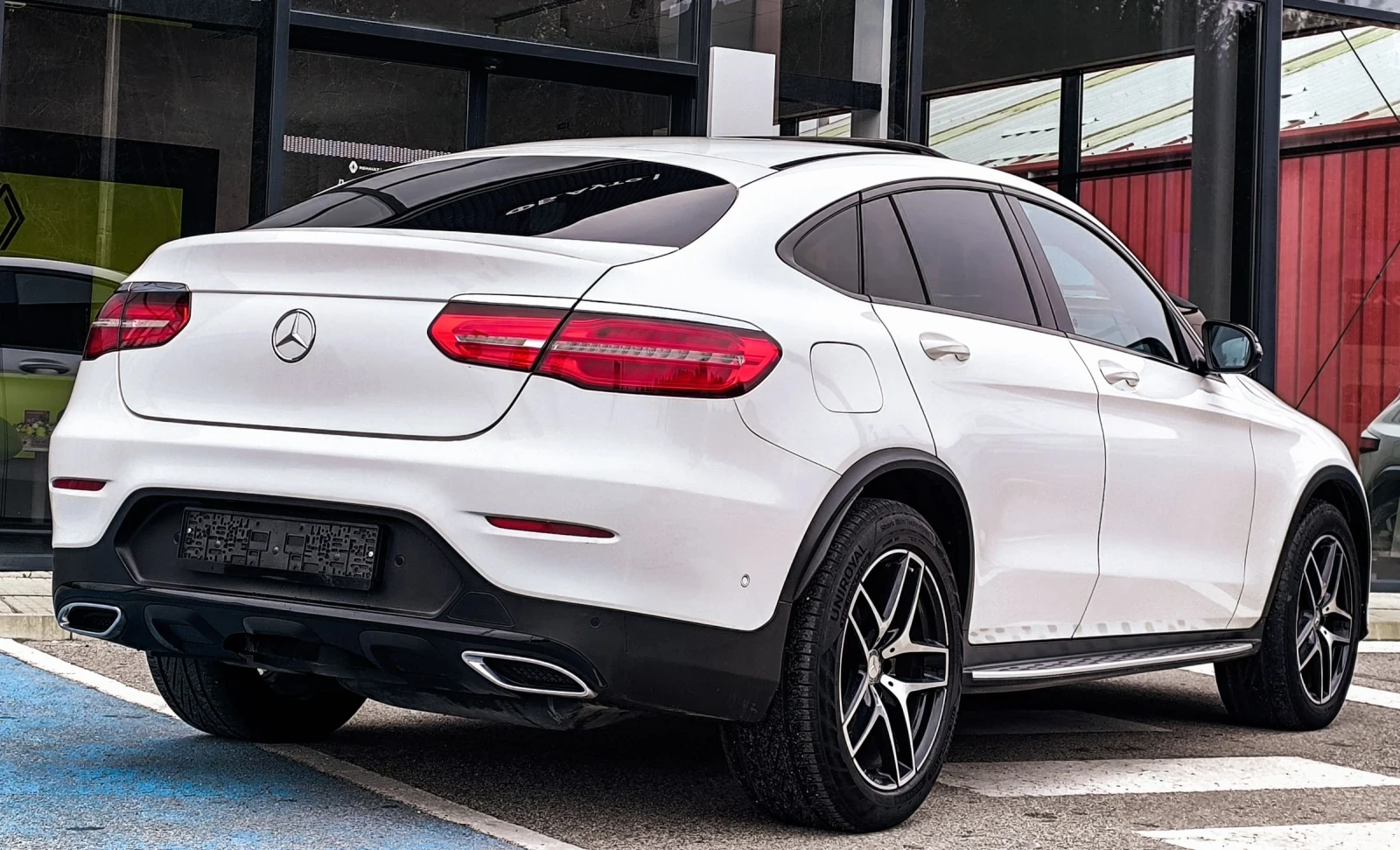 Mercedes-Benz GLC 250 COUPE AMG-LINE FULL MAX 4-MATIC 9G ГЕРМАНИЯ  - изображение 5