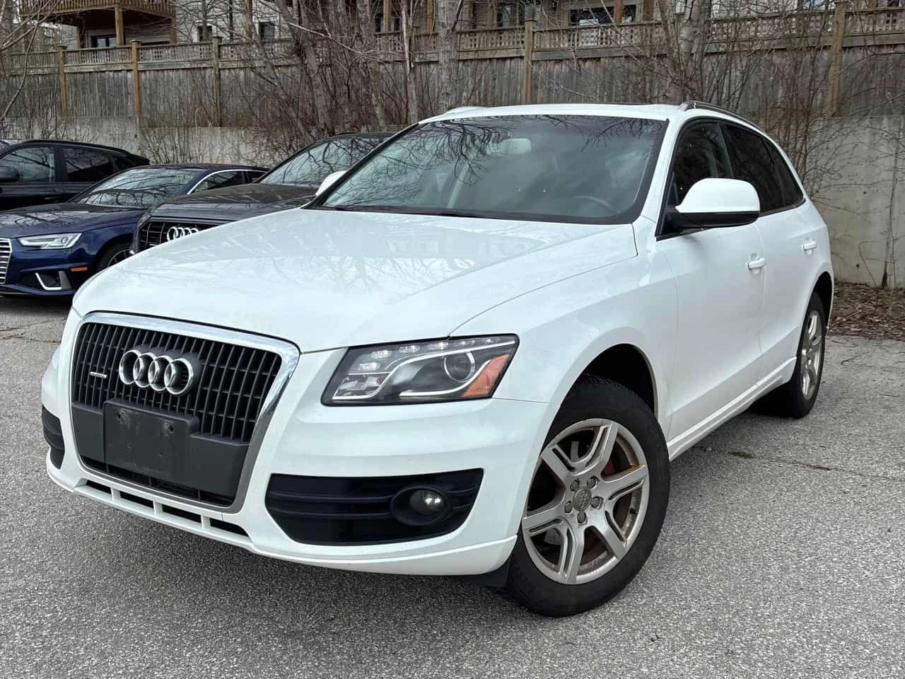 Audi Q5 * 2.0L * CARFAX * АВТОКРЕДИТ БЕЗ ПЪРВОНАЧАЛНА
