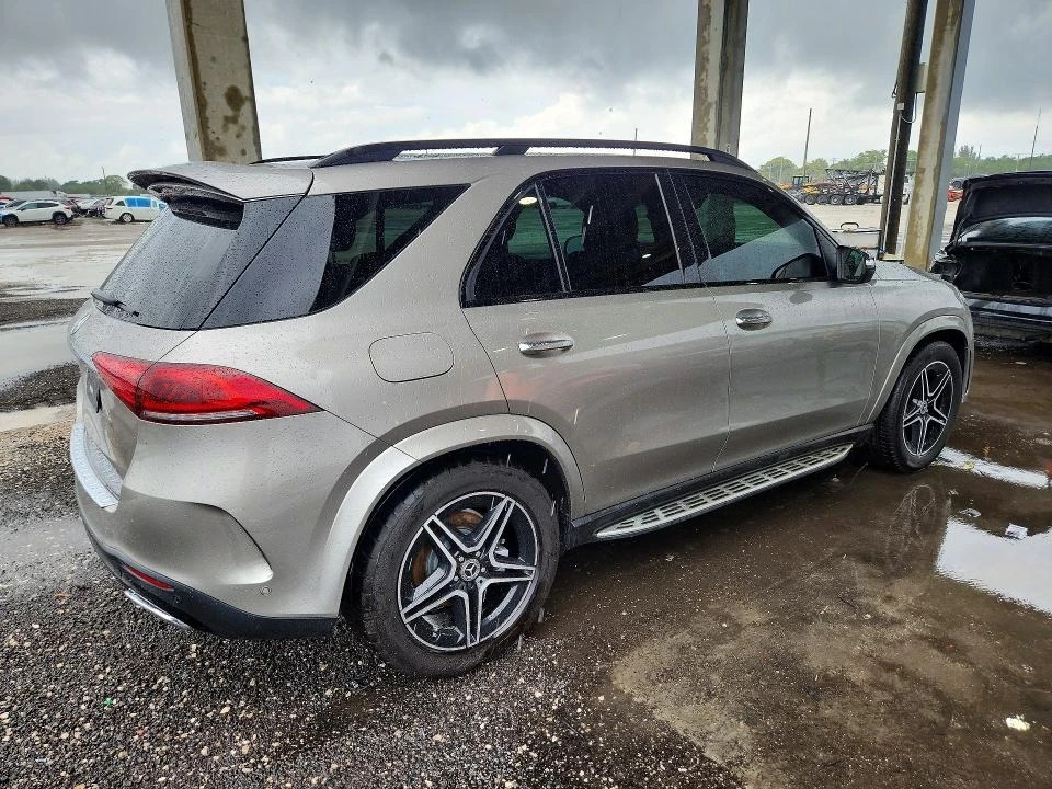 Mercedes-Benz GLE, снимка 3 - Автомобили и джипове - 54785521