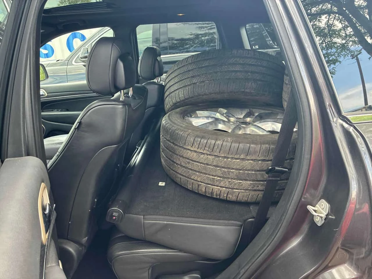 Jeep Grand cherokee * Summit * CARFAX * ЦЕНА ДО БГ, снимка 10 - Автомобили и джипове - 55072735