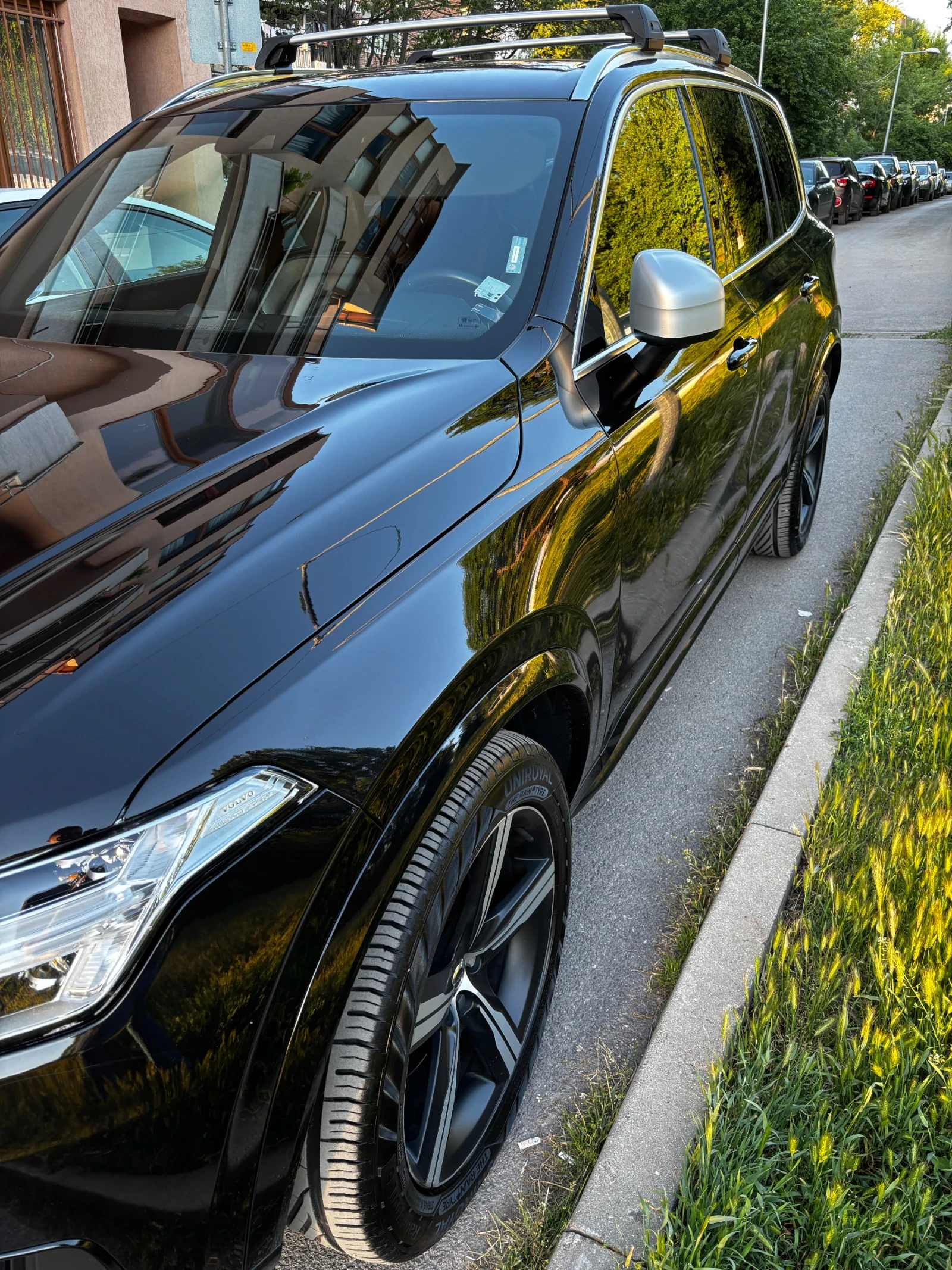 Volvo Xc90 T6 R-design, снимка 2 - Автомобили и джипове - 55134450