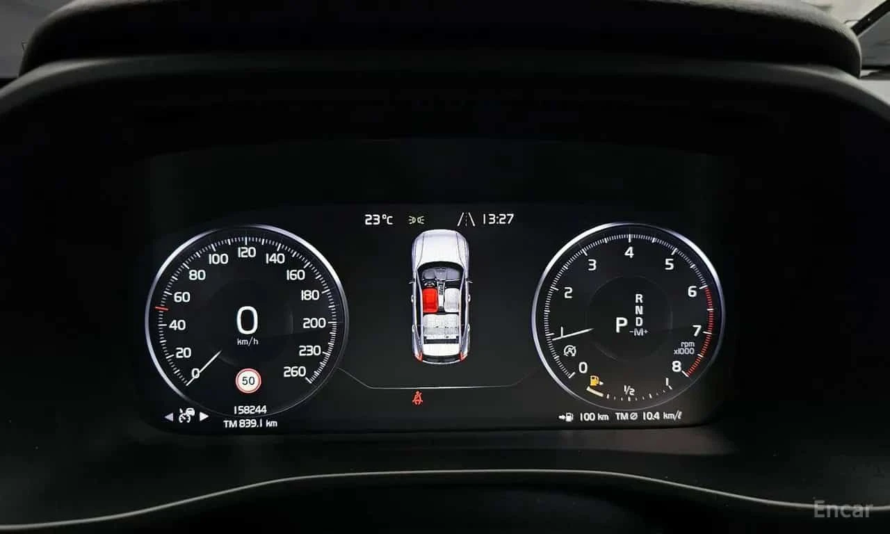 Volvo XC40 * T4 Momentum * ЦЕНА ДО БГ, снимка 8 - Автомобили и джипове - 55681411