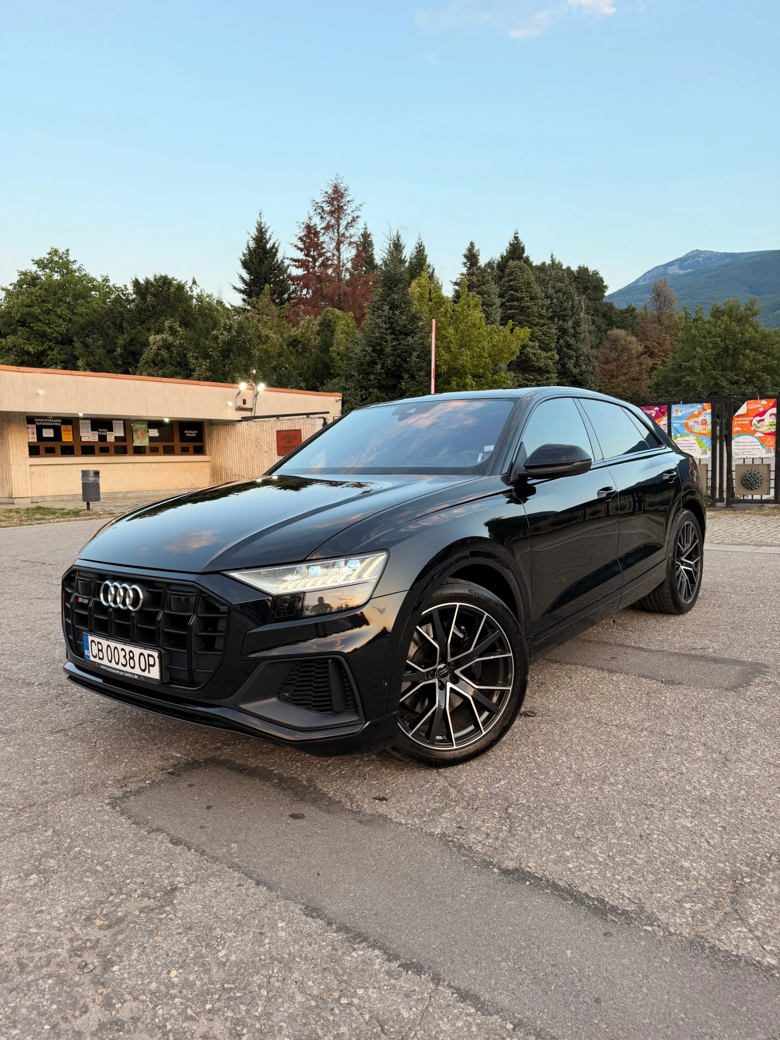 Audi SQ8, снимка 2 - Автомобили и джипове - 55864251