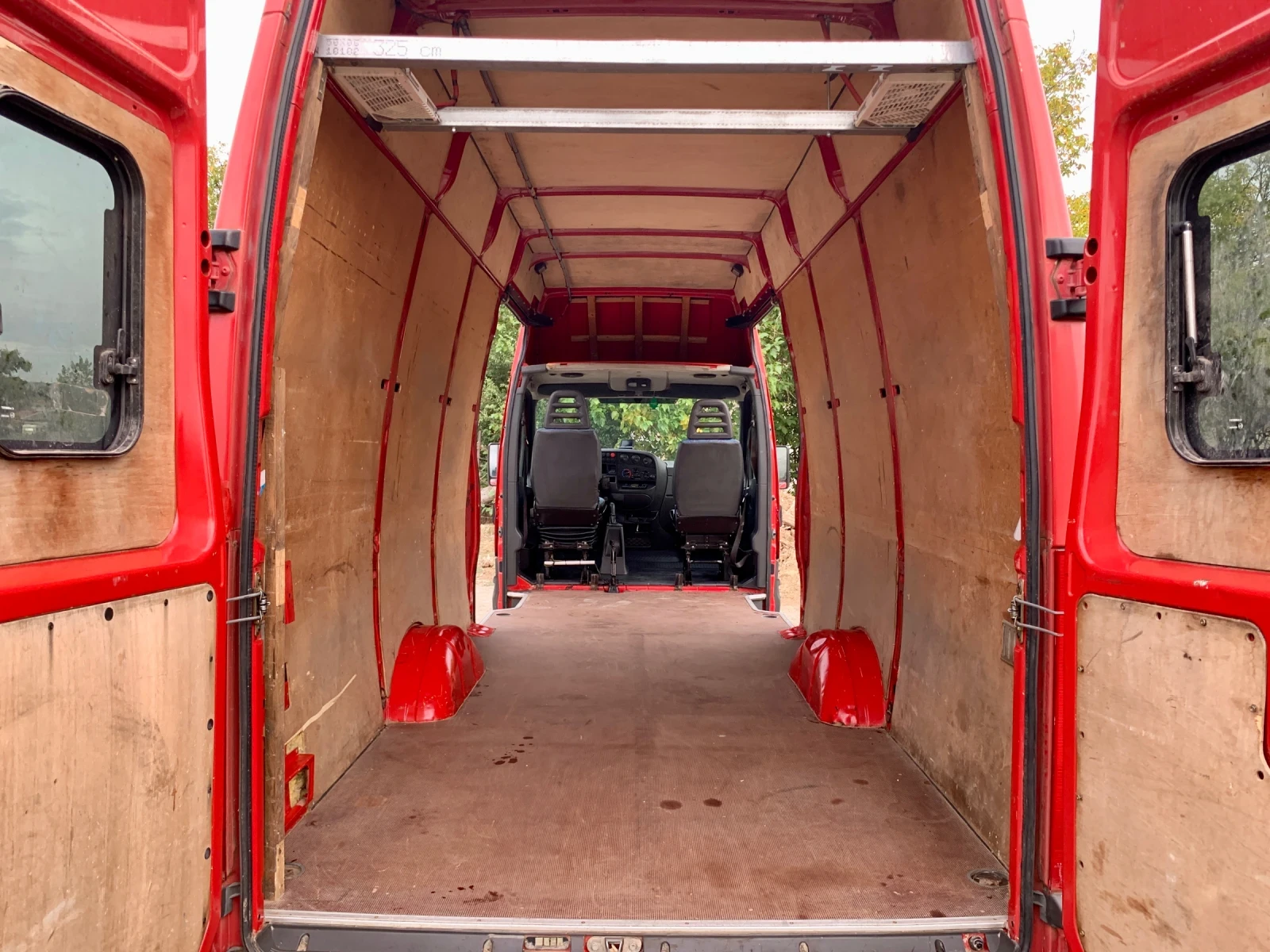 Iveco Daily 2.8TDI* SUPER MAXII XXXL | 2 С-НИЧНИ ВРАТИ* 196км! - изображение 8