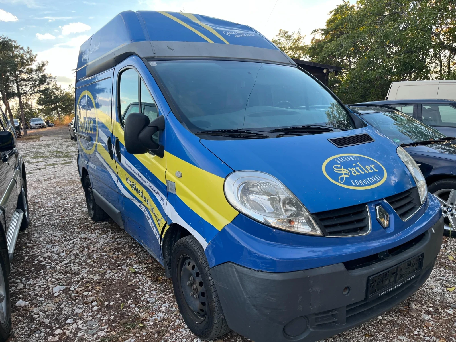 Renault Trafic 2.0DCI, снимка 2 - Бусове и автобуси - 56567754