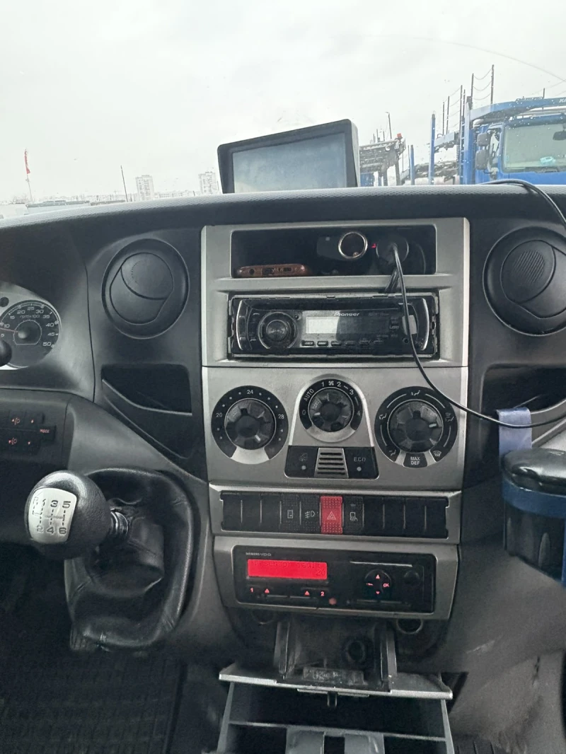 Iveco 35c15, снимка 8 - Камиони - 48491427