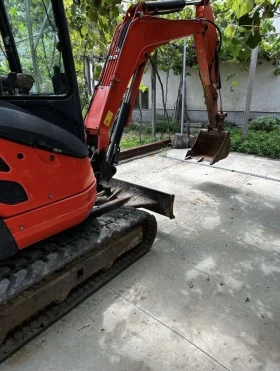      Kubota U25-3EU