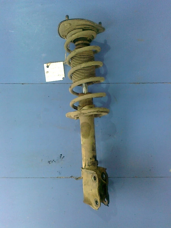 макферсон преден (десен) за Мицубиши Колт 05г. 