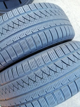 Гуми Зимни 235/55R17, снимка 3