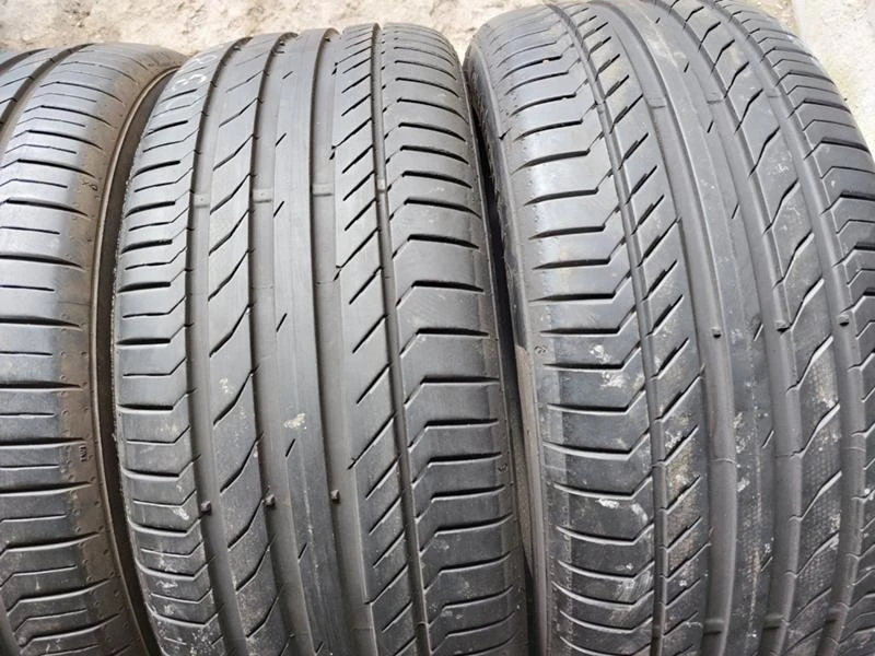 Гуми Летни 235/45R19, снимка 3 - Гуми и джанти - 37110763