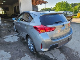 Toyota Auris, снимка 2