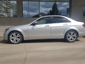 Mercedes-Benz C 220, снимка 2