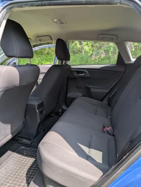 Toyota Auris | Mobile.bg    14