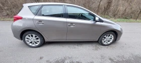 Toyota Auris 1.33 бензин , снимка 8