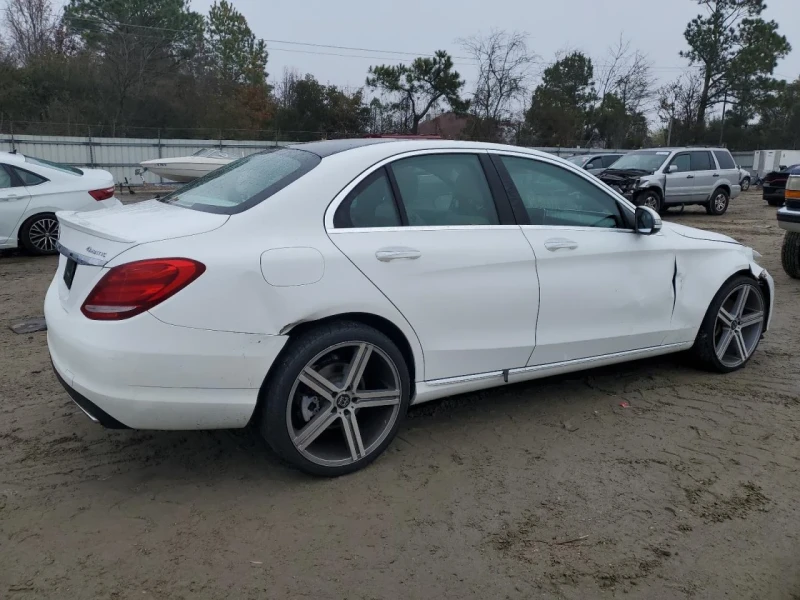 Mercedes-Benz C 300, снимка 5 - Автомобили и джипове - 48792745