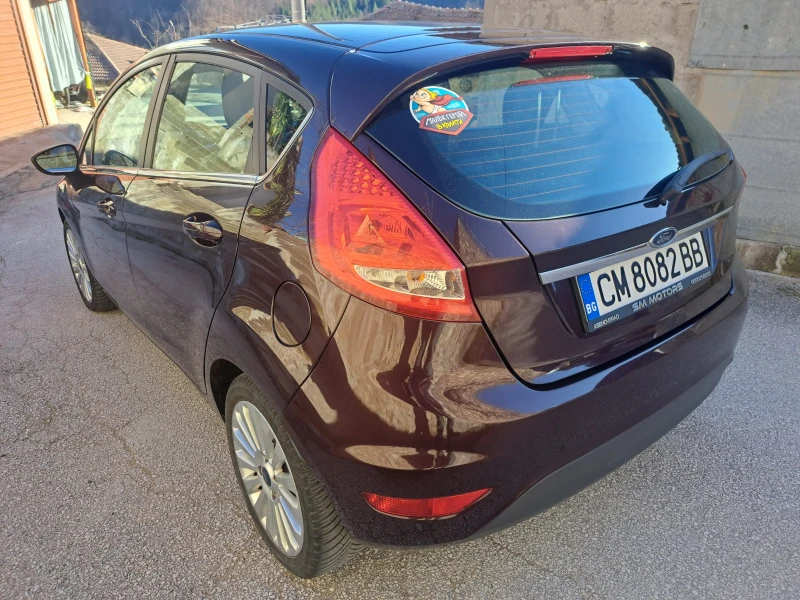 Ford Fiesta 1.6 CDTI TITANIUM, снимка 8 - Автомобили и джипове - 49413185