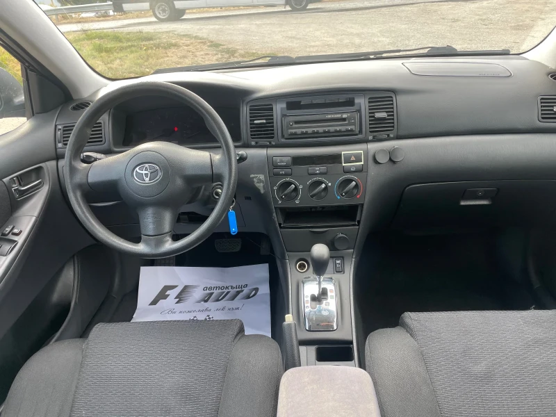 Toyota Corolla 1.4D4D-90-AVTOMAT-ITALIA, снимка 8 - Автомобили и джипове - 51371987