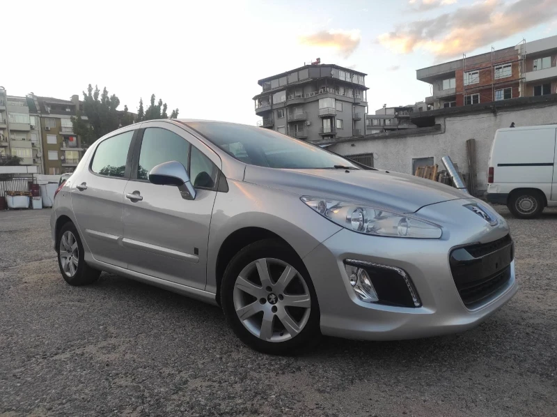 Peugeot 308, снимка 2 - Автомобили и джипове - 52407786