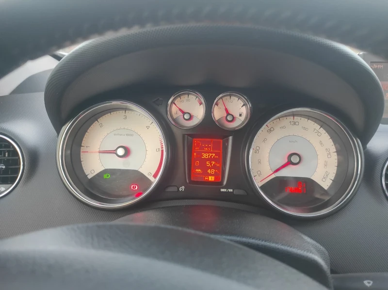 Peugeot 308, снимка 9 - Автомобили и джипове - 52407786