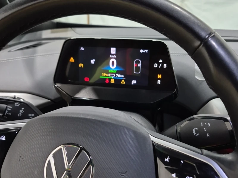 VW ID.4 PRO S* RWD* CARFAX* АВТО КРЕДИТ* , снимка 14 - Автомобили и джипове - 53225478