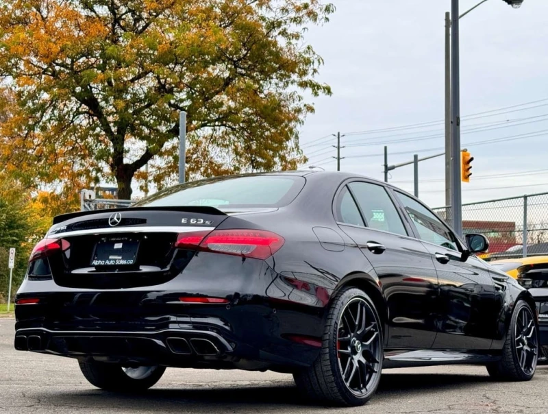 Mercedes-Benz E 63 AMG S 4MATIC+ * Фиксирана цена * Без инциденти * CARFA, снимка 6 - Автомобили и джипове - 53438930