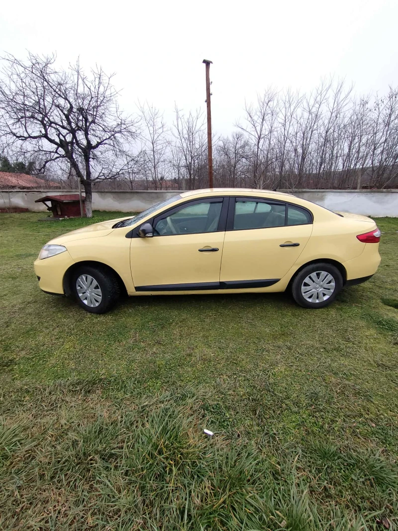 Renault Fluence, снимка 3 - Автомобили и джипове - 53498090