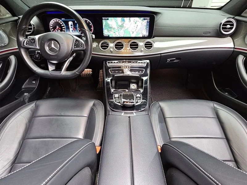 Mercedes-Benz E 300 E300 4MATIC AMG Line| 245к.с., снимка 7 - Автомобили и джипове - 56127294