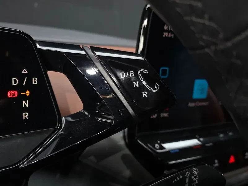 VW ID.4 САМО 30% АВАНС, снимка 8 - Автомобили и джипове - 56529830