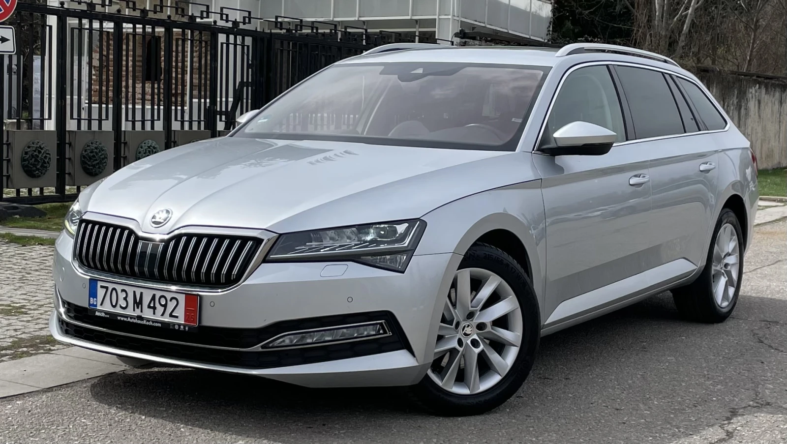 Skoda Superb 2.0 TDI/190 PS - изображение 2