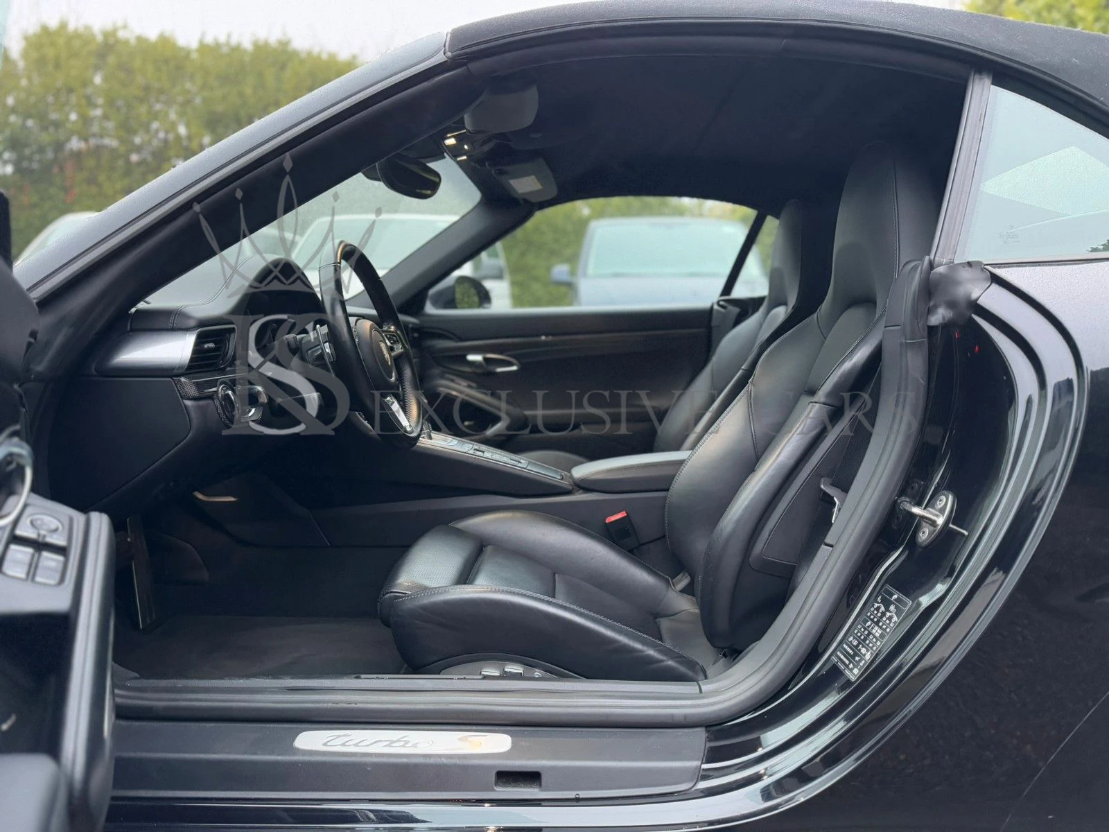 Porsche 911 TURBO S* CABRIOLET* BOSE* KERAMIK*  - изображение 5