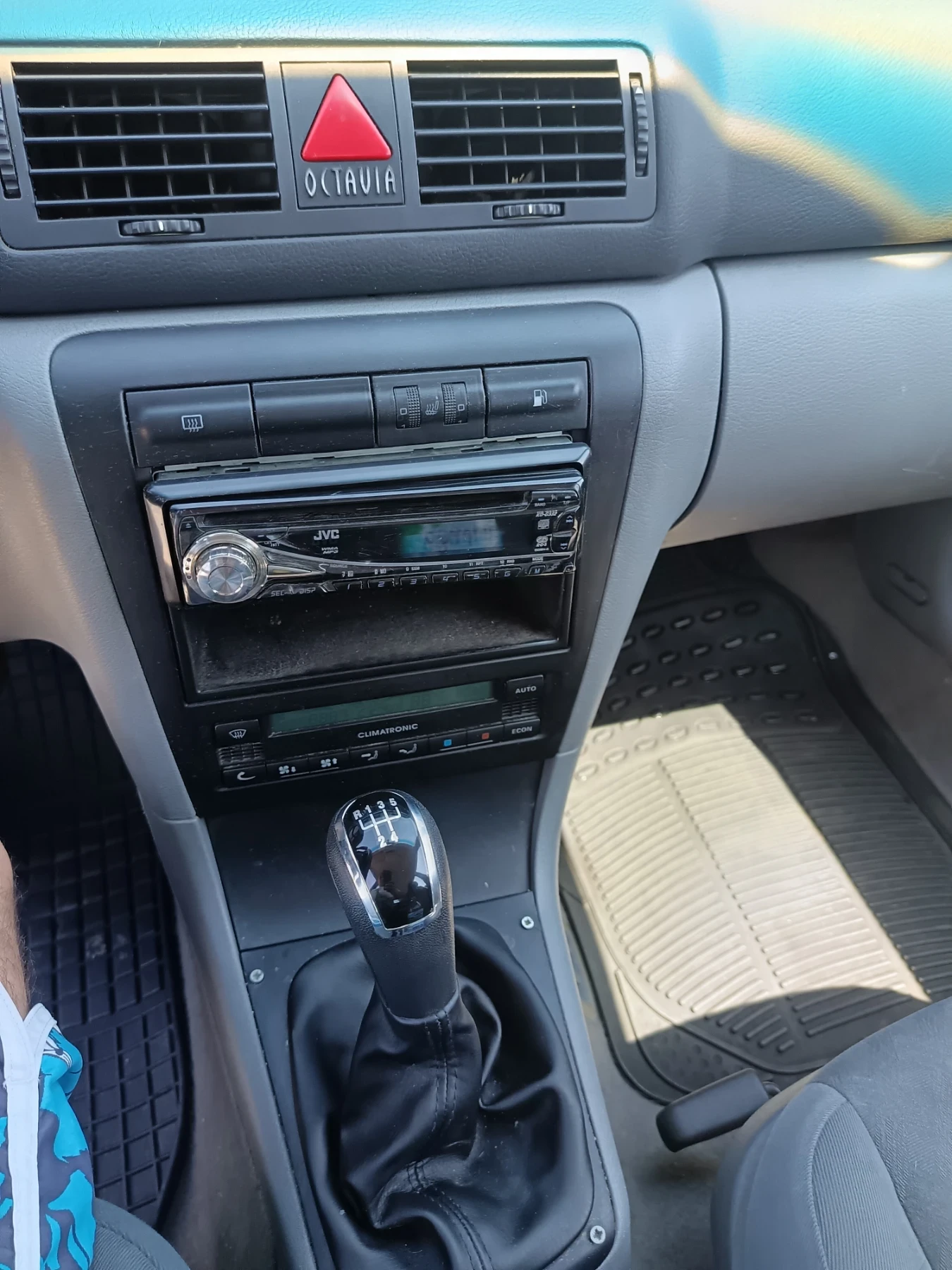 Skoda Octavia 1, 9TDI, 4x4 - изображение 8