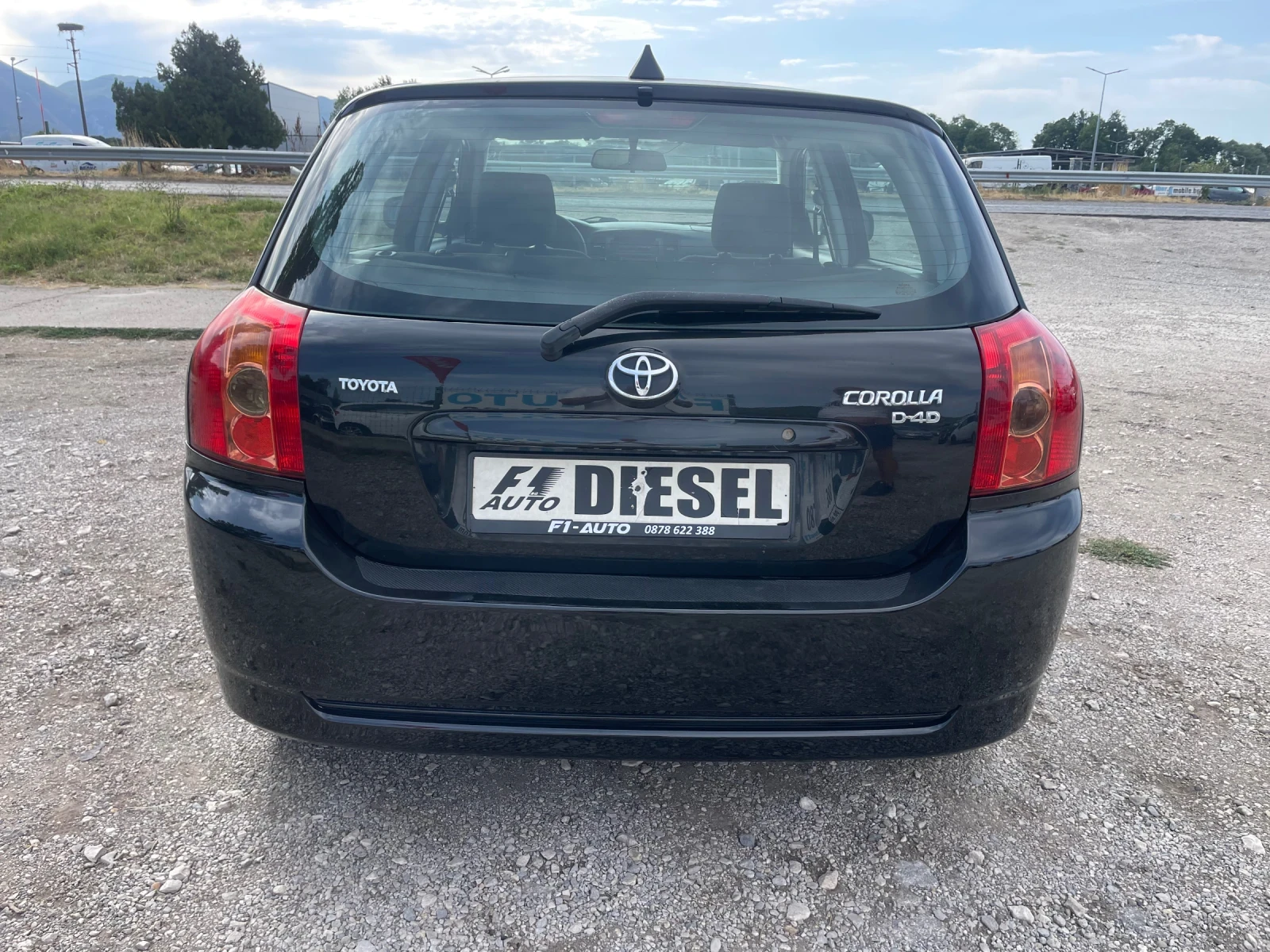 Toyota Corolla 1.4D4D-90-AVTOMAT-ITALIA - изображение 10
