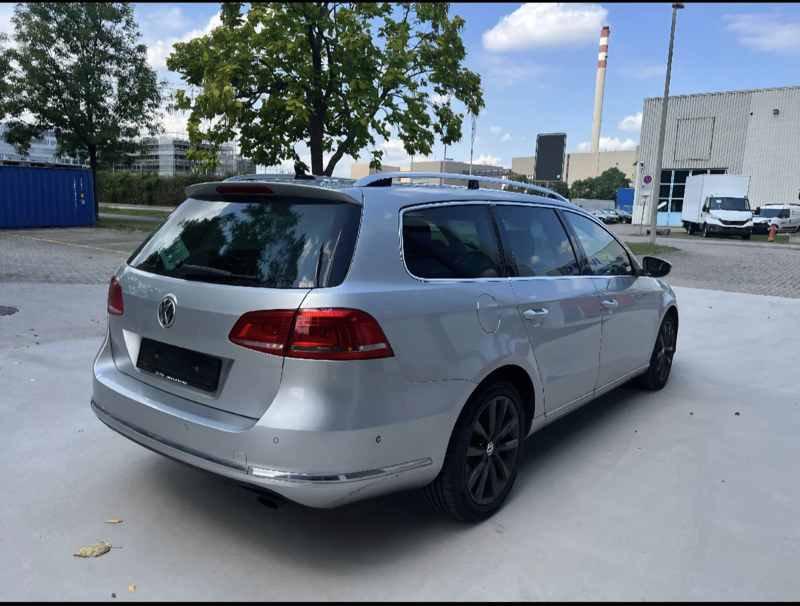 VW Passat 2.0TDi 170к. 4х4 ДИСТРОНИК/ОБДУХВАНЕ/МАСАЖ/КЕЙЛЕС  - изображение 5