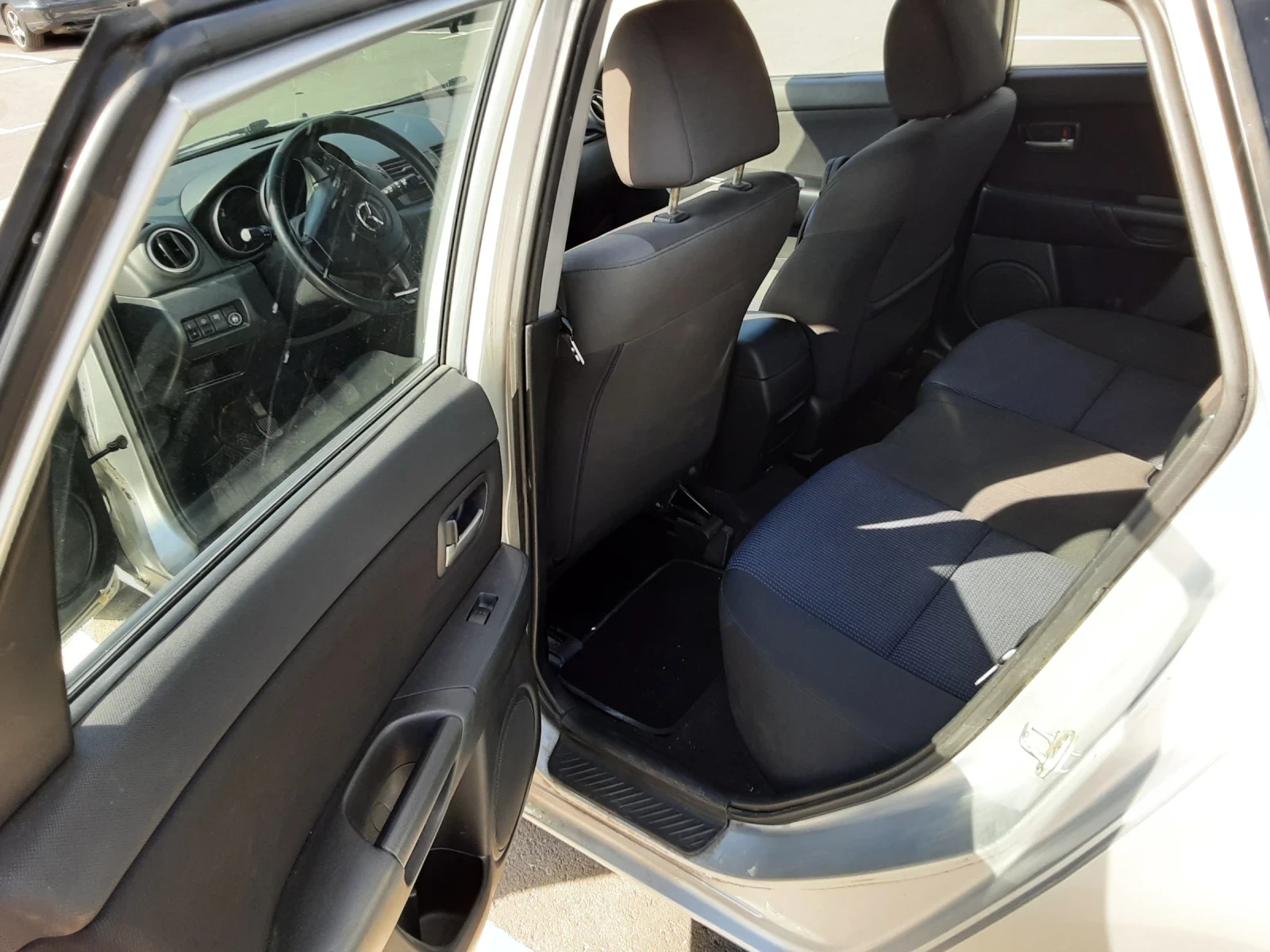 Mazda 3  - изображение 6