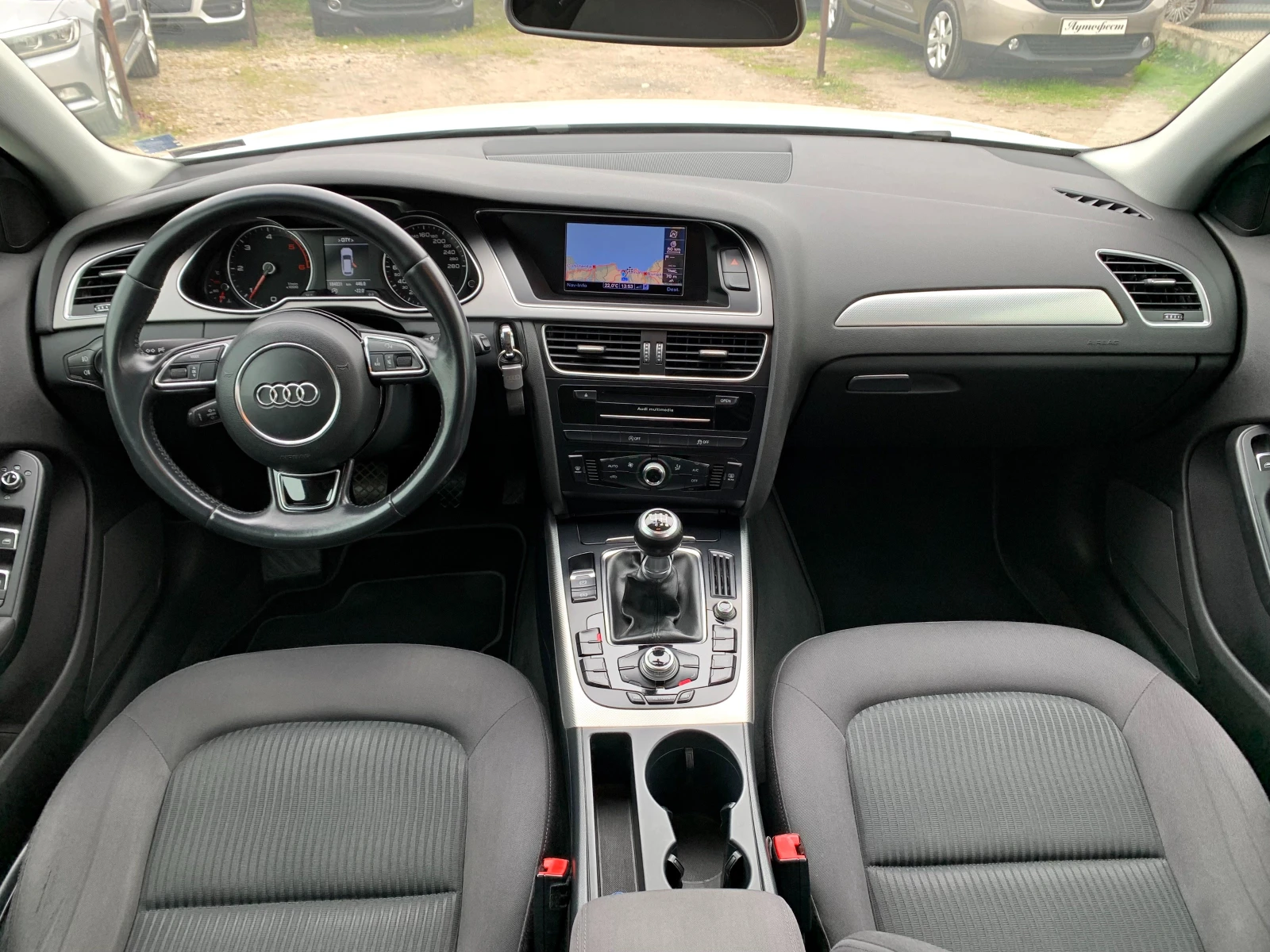 Audi A4 2.0TDI FACELIFT НАВИ БИ-КСЕНОН - изображение 9